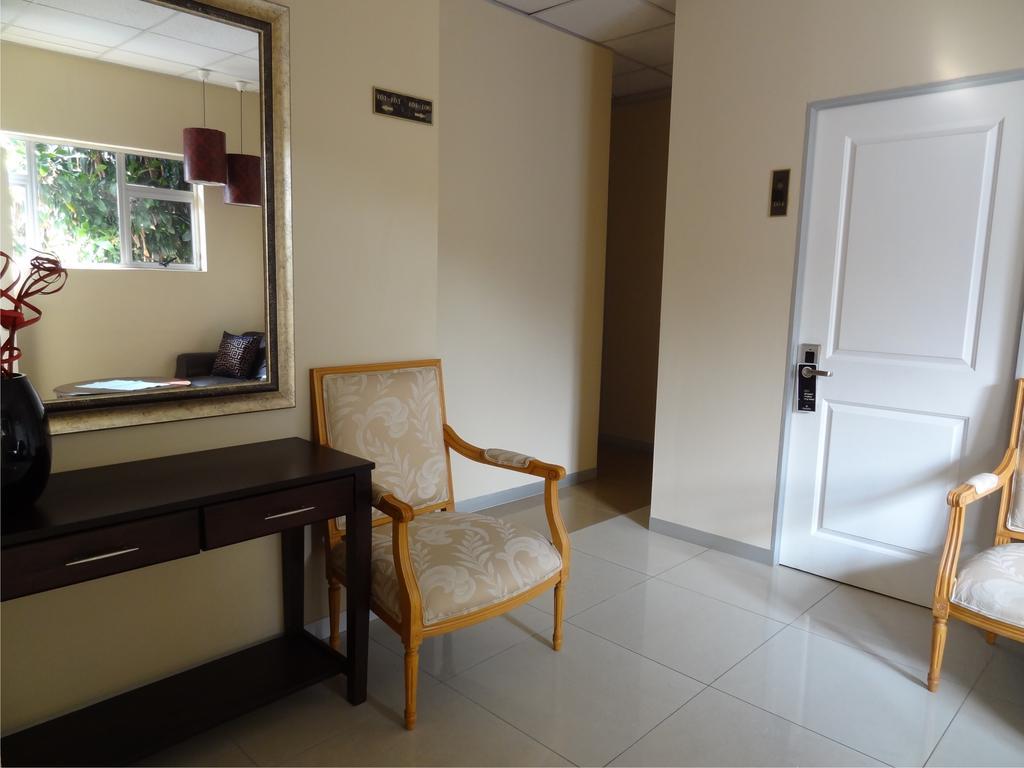 Andaluz Boutique Hotel เดอร์บัน ภายนอก รูปภาพ